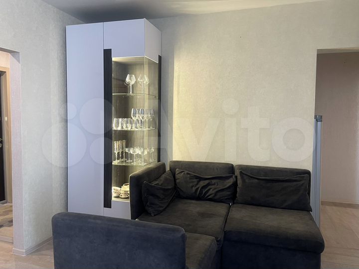 3-к. квартира, 77,8 м², 11/17 эт.