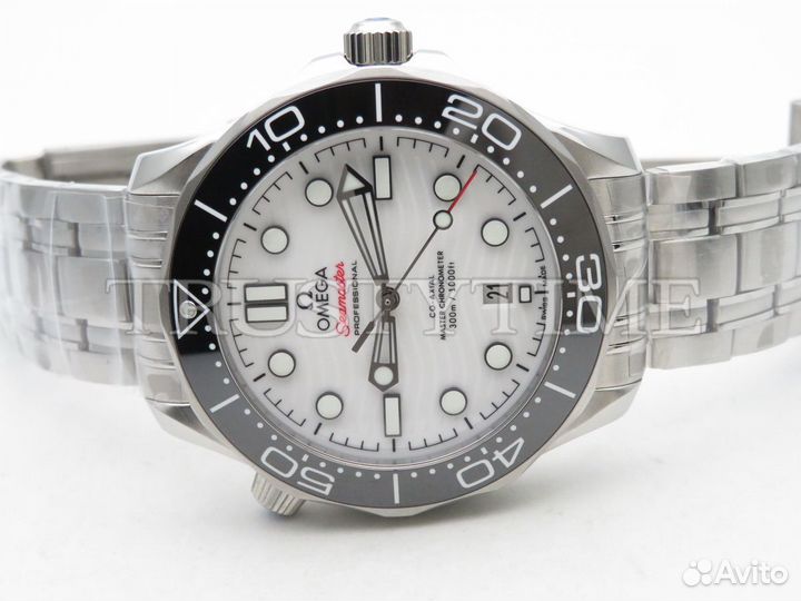 Часы Omega Seamaster Diver 300m Co-axial Chronometer 42mm 210.30.42.20.04.001