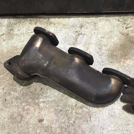 Выпускной коллектор Мерседес M112