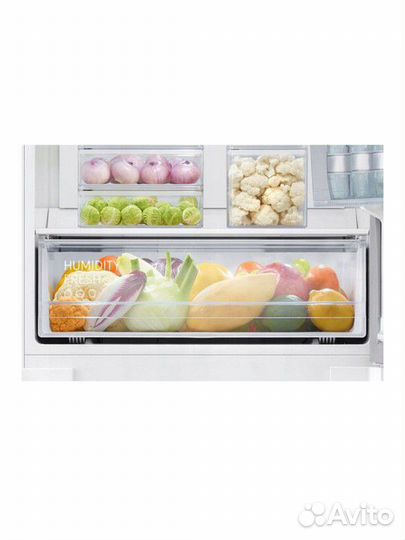 Встраиваемый холодильник Samsung BRB26600FWW