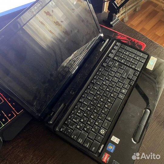 Ноутбук на запчасти 