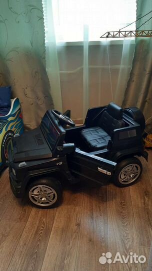 Детский электромобиль
