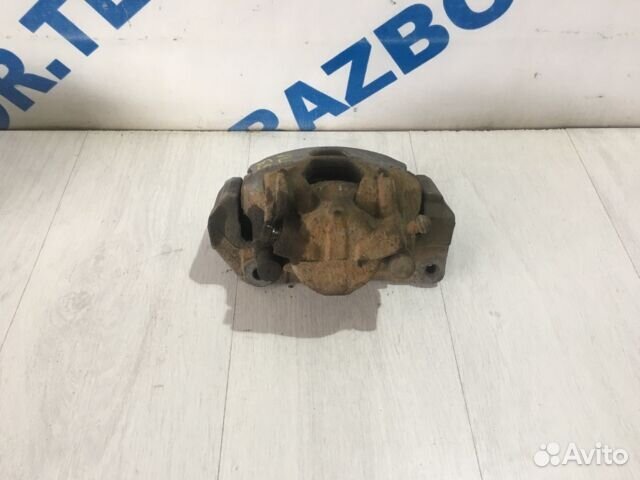 Суппорт передний jaguar XF 3.0 ат aj30