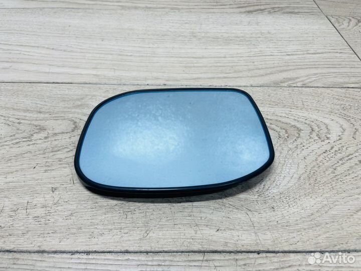 Зеркальный элемент левый Honda Accord 8 CU