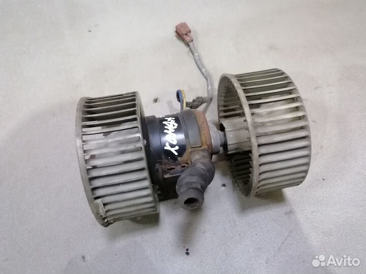 Моторчик отопителя печки Honda Accord IV 1990-1993