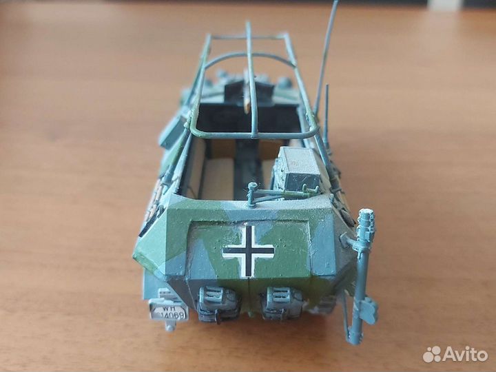 Модель бтр Ханомаг Sd.Kfz.251/6 Ausf.B 1:35