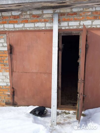 Профильная труба длинна 2м40см,11см5см,толщина4мм