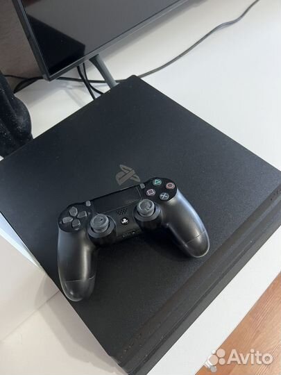 Sony PS4 pro 1tb