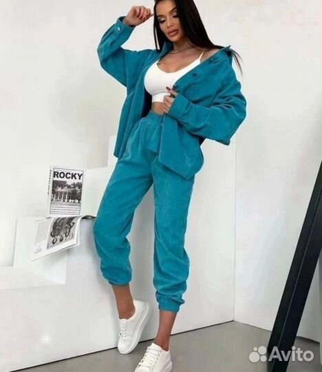 Костюм женский вельвет 42-44-46-48