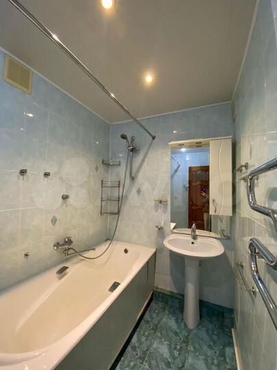 4-к. квартира, 81,1 м², 7/9 эт.