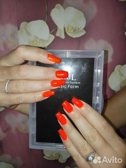 Наращивание ногтей на дому