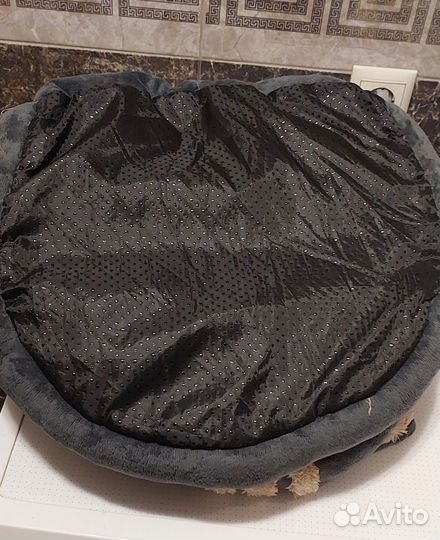 Домик лежанка для кошки или собаки