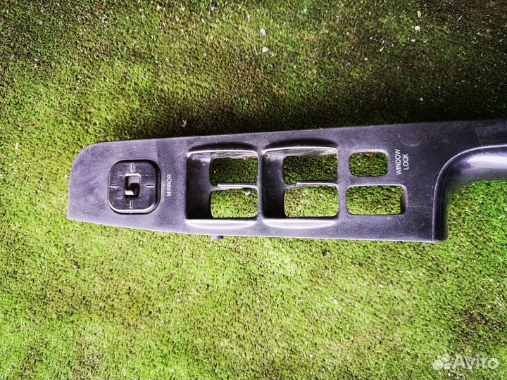 Блок управления зеркалами для Hyundai Sonata 01-12