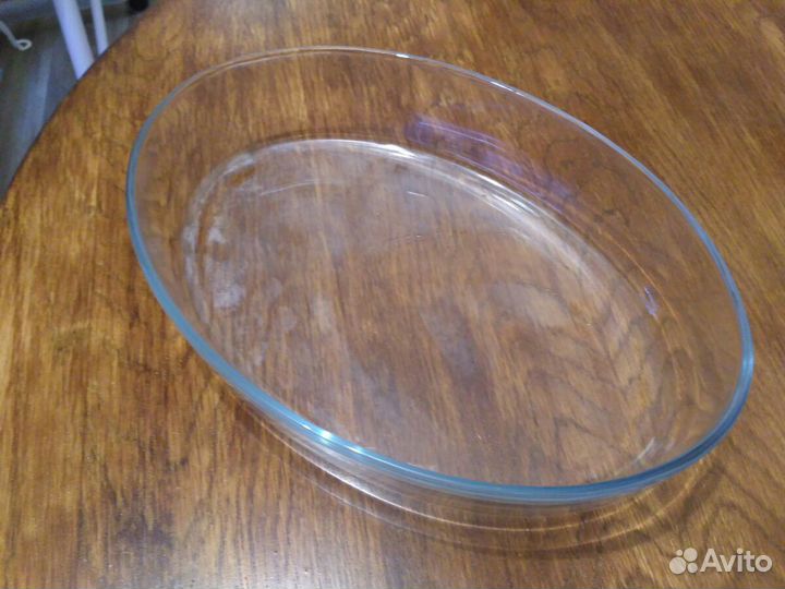 Стеклянная овальная форма для выпекания