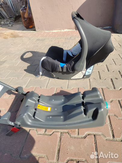 Детское кресло люлька britax volvo
