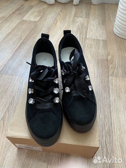 Продам туфли