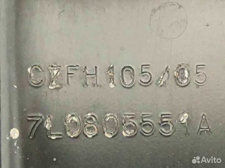 Кронштейн радиатора передний Porsche Cayenne 955