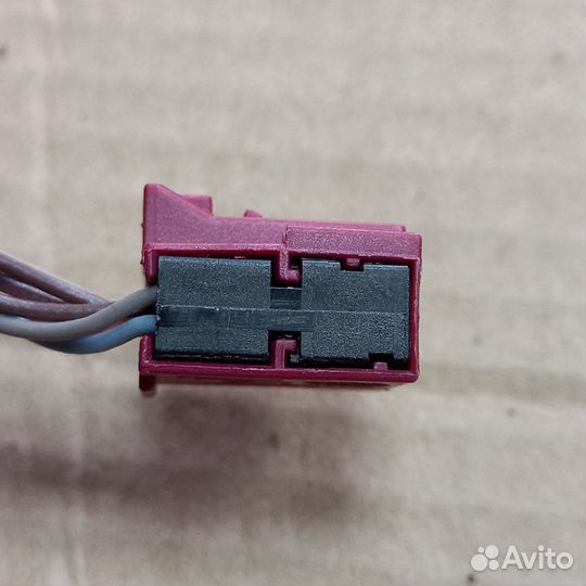 Mercedes W166 W292 разъём проводки потолка