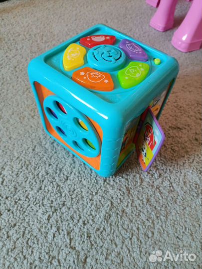 Куб развивающий со светом и музыкой
