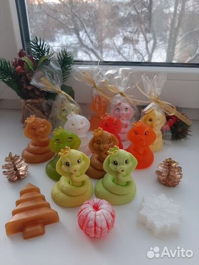 Мыло ручной работы змея символ года