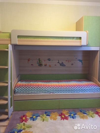 Комплект мебели для детской
