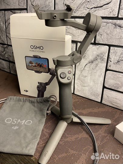 Dji osmo mobile 3 combo