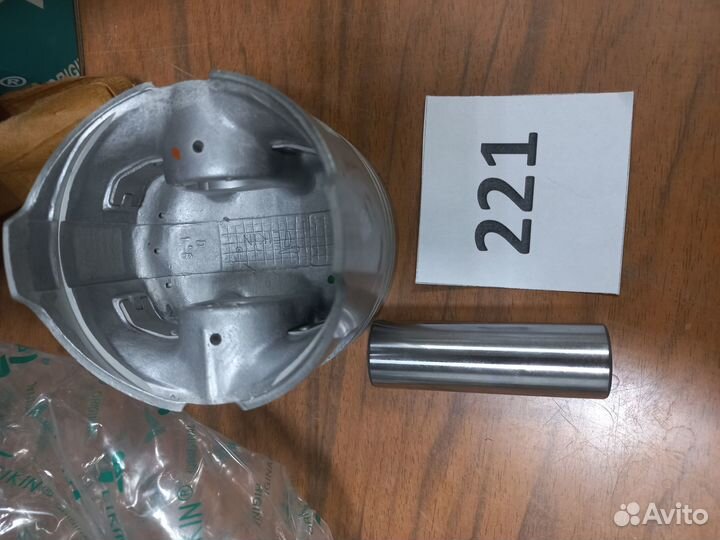 Поршень с пальцем комплект mitsubishi 4G63D