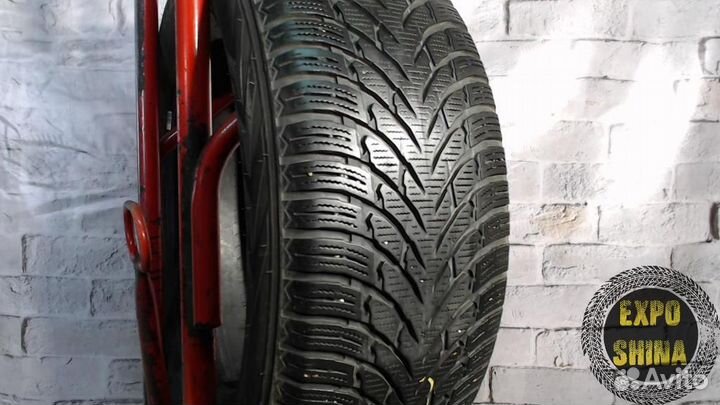 Nokian Tyres WR SUV 4 235/60 R18