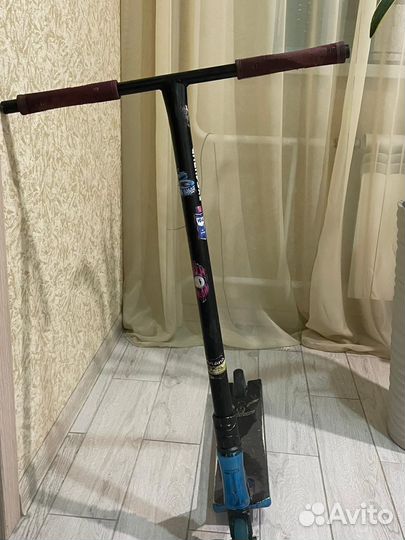 Трюковой самокат