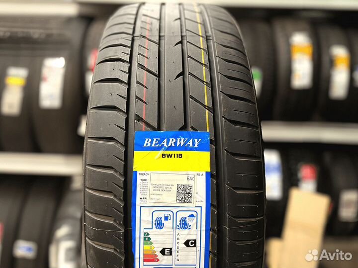 Bearway BW118 225/40 R19 81T