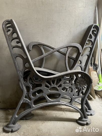 Скамейка чугунная