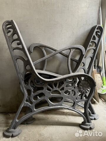 Скамейка чугунная