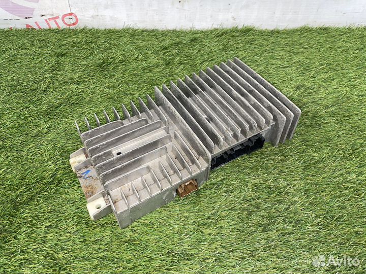 Усилитель акустической системы bose на Cadillac Es