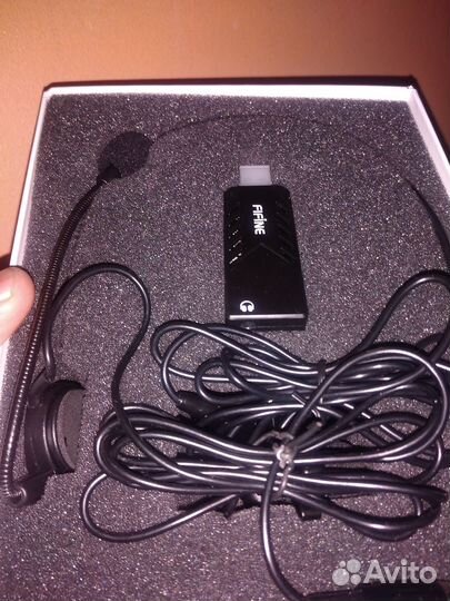 Беспроводной петличный микрофон fifine