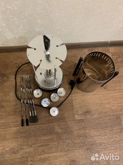 Электрошашлычница Kitfort кт-1405