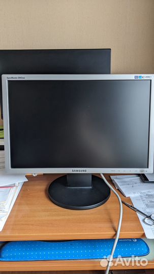 Монитор Samsung SyncMaster 2043nw
