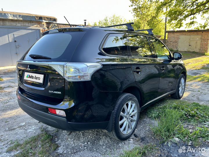 Mitsubishi Outlander 2.0 CVT, 2013, 190 500 км