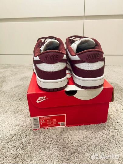 Nike Dunk Low бордовые