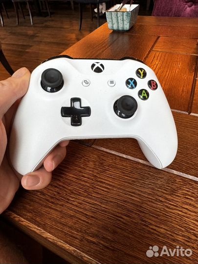 Геймпад Xbox One s/x (джойстик)