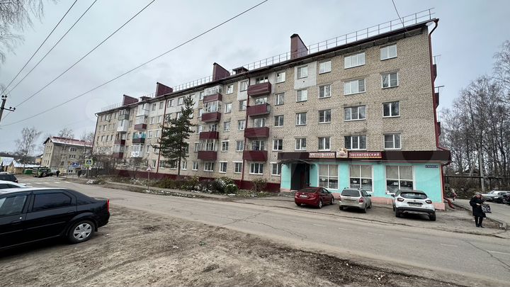 2-к. квартира, 49,2 м², 4/5 эт.