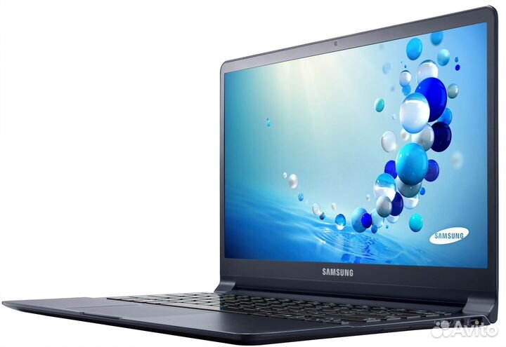 Ультрабук Samsung Core i5, SSD, HD+ IPS, металл