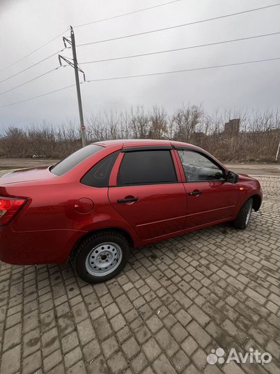 LADA Granta 1.6 МТ, 2013, 170 500 км