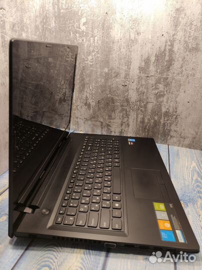 Игровой lenovo Radeon 2GB/SSD 500GB/intel/15.6