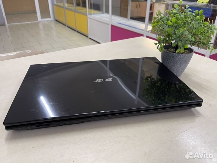 Большой Acer 17/Core i5/8GB/640M/SSD