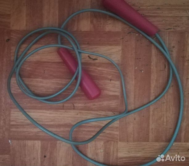 Скакалка десткая