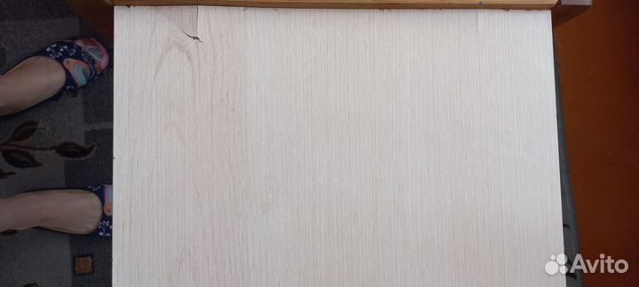 Столик для кормления