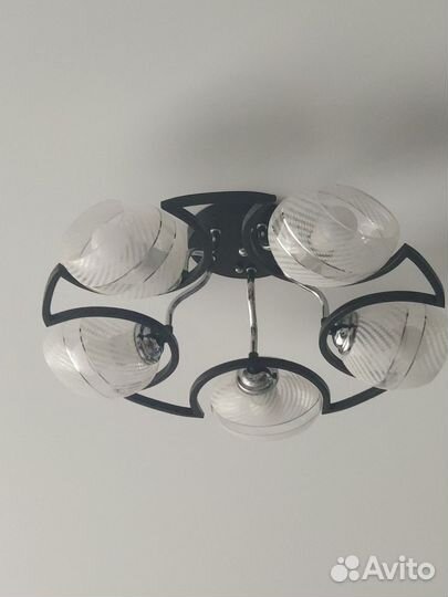 Светильник потолочный подвесной