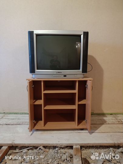 Тумба под телевизор бу