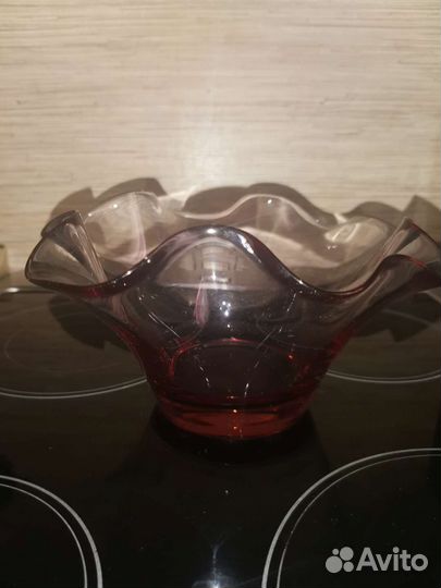 Посуда фарфор, хрусталь, гнутое стекло в идеале