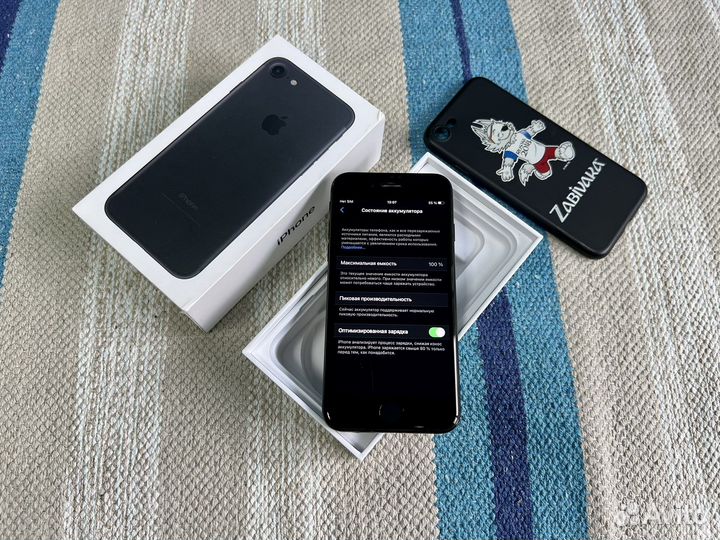 iPhone 7, 32 ГБ